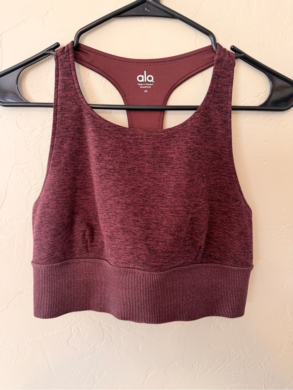 ALO Yoga Seamless High Neck Sports Bra - Maroon